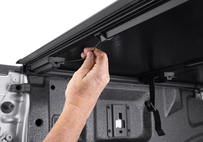 

BAK  - BAK226330 - BAK 17-23 Ford Super Duty 6ft 9in Bed BAKFlip G2 - Shipped in Europe - Tuningsupply.com
