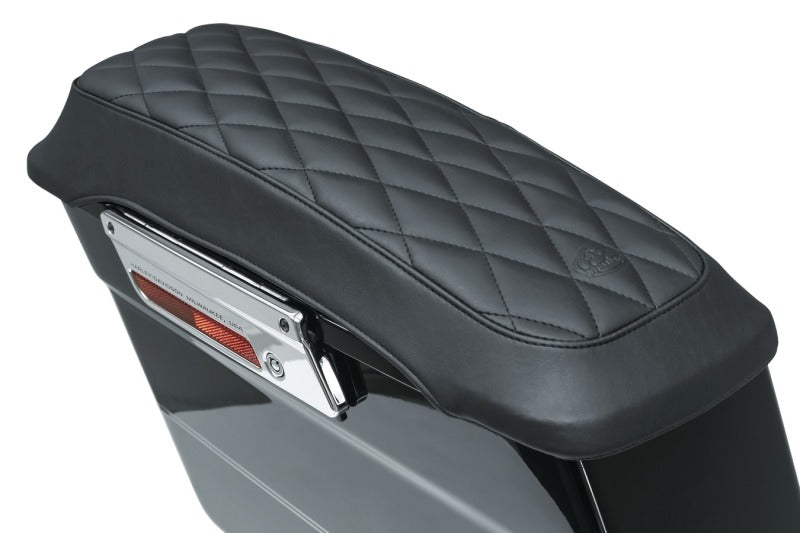 

Mustang Motorcycle 77636 - MMP77636 - Mustang 93-13 Harley FL Touring Saddlebag Lid Covers Diamond Stitch - Black - Shipped in Europe - Tuningsupply.com
