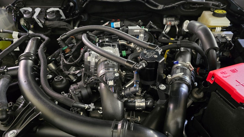 

J&L 3099P-B - JLT3099P-B - J&L 24-25 Ford Ranger 2.7L EcoBoost PCV Side Black Anodized - Shipped in Europe - Tuningsupply.com
