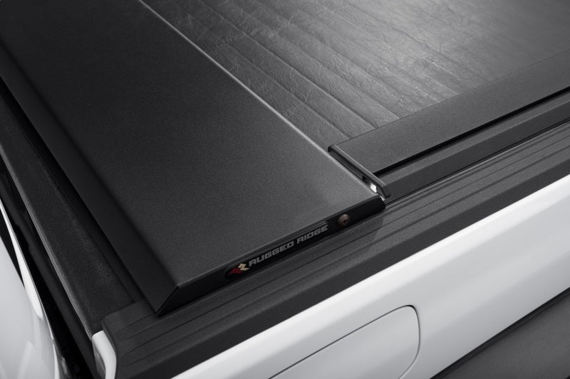 

Rugged Ridge 13550.36 - RUG13550.36 - Rugged Ridge 20-22 Jeep Gladiator w/o Trail Rail Sys Armis Tonneau Cover w/Max Track - Tex. Blk - Shipped in Europe - Tuningsupply.com
