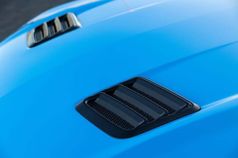 
    

Roush 422325 - RSH422325 - Roush 2018-2023 Mustang Hood Heat Extractors - Gloss Black - Shipped in Europe - Tuningsupply.com

  