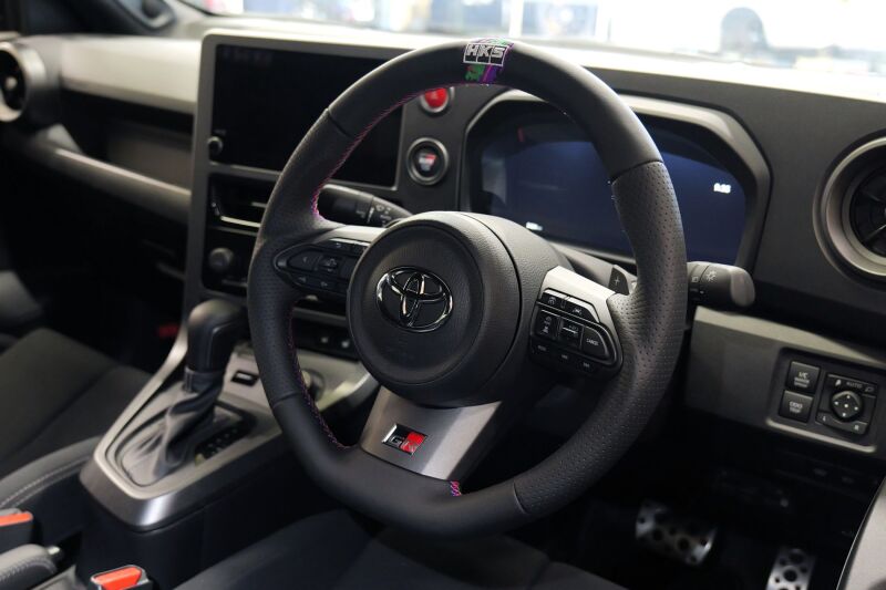 

HKS 51999-AT005 - HKS51999-AT005 - HKS GR Corolla GXPA16/GZEA14H Replacement Steering Wheel - Shipped in Europe - Tuningsupply.com
