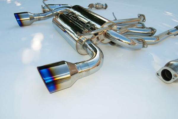 

Invidia  - INVHS03IFXGID - Invidia 03-05 Infiniti FX35/45 Gemini Rolled Titanium Tip Cat-back Exhaust - Shipped in Europe - Tuningsupply.com
