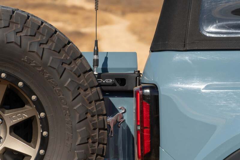 

DV8 Offroad TCBR-02 - DVETCBR-02 - DV8 Offroad 21-24 Ford Bronco Tire Carrier - Shipped in Europe - Tuningsupply.com
