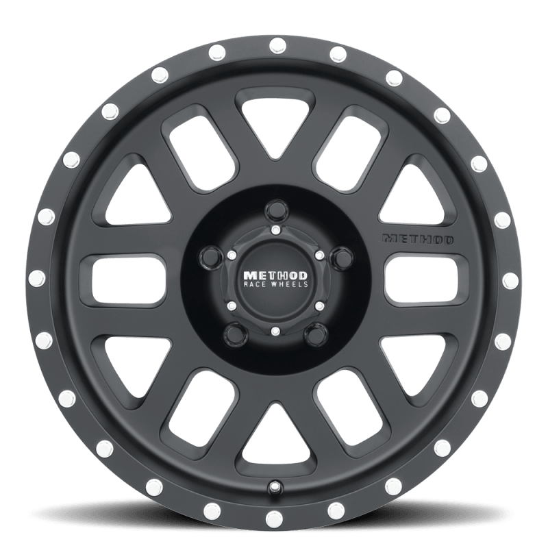 Method MR306 Mesh 17x8.5 0mm Offset 5x4.5 83mm CB Matte Black Wheel-tuningsupply.com