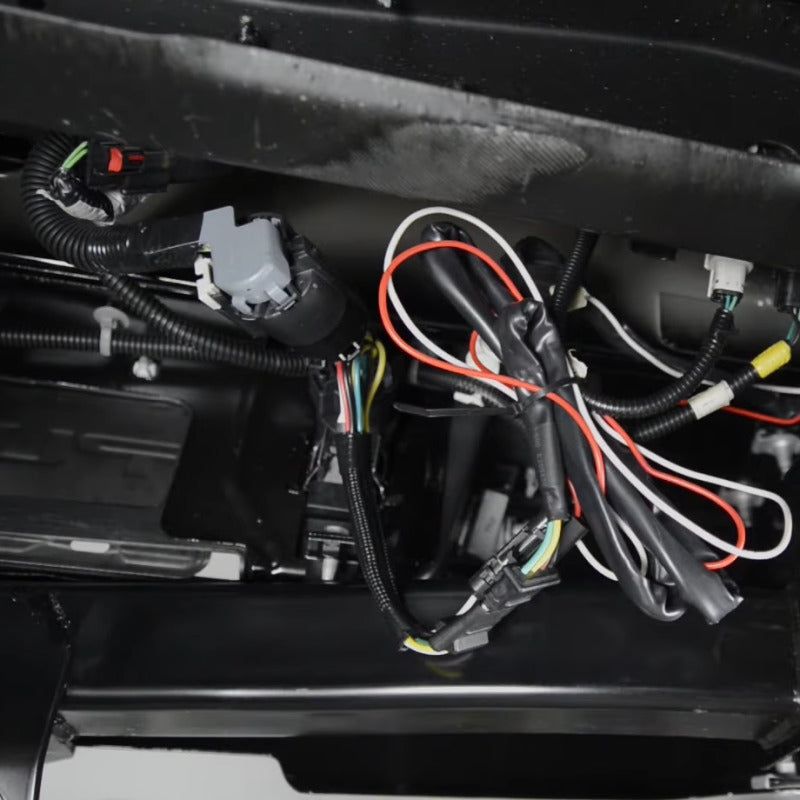 Putco 19-20 Chevy Silv LD / GMC Sierra LD (1500 Models) Blade Quick Connect Tailgate Wiring Harness-tuningsupply.com