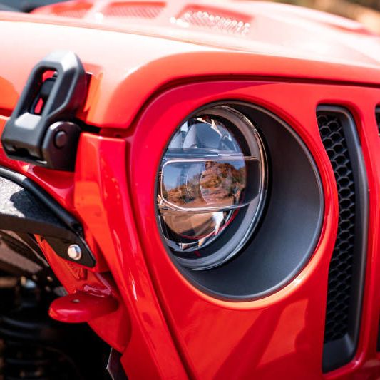 DV8 Offroad 2018+ Jeep Wrangler JL/Gladiator LED Projector Headlights-tuningsupply.com