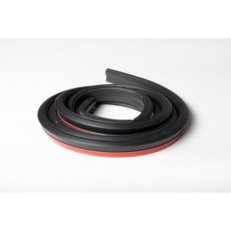 Lund Universal (Universal Tailgate Seal) Tailgate Seal - Black-tuningsupply.com